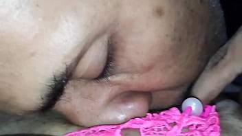 Preview 3 of Thamizhan Da - Esposa infiel paga el alquiler y le gusta como la follan con esa gran polla. mientras el cornudo de su marido trabaja