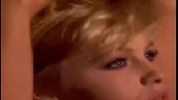 Preview 2 of Indian Holywood - pamela anderson 2