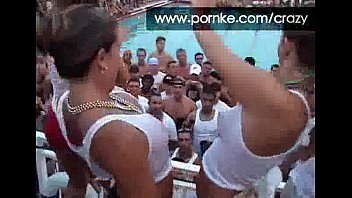 Preview 2 of Xxxbideohd Hd - watch this gals on stage shacking their poontang
