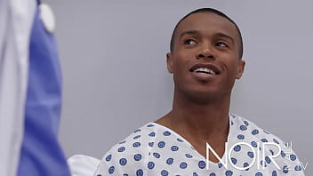 Preview 1 of Vlxx Net - The doctor spits on my ass to see what&#039_s inside