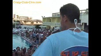 Preview 4 of Famali Game - Spring Break