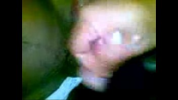 Preview 4 of My Girlfriends Sister At Badroom - El Pajazo Somos Tu y Yo
