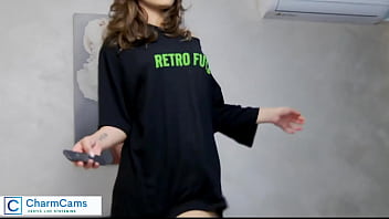 Preview 1 of Crazy Bally - Sign up now to Helen&#039_s chatroom and let your erotic fantasies come to life!