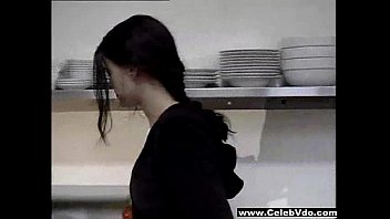 Preview 1 of Trzn Sxe - Cutting up in the kitchen