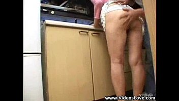Preview 4 of Tail Aunty With Boy - Mom Loves it