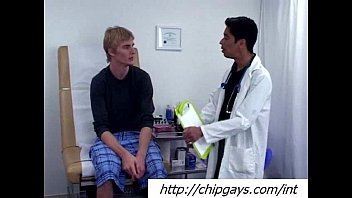 Preview 1 of Filem Sex Action - Fresh doctor want to suck dick