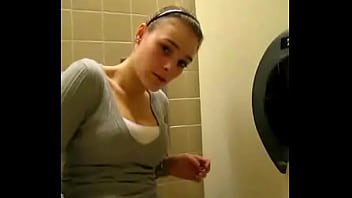 Preview 1 of Delhi Indian Xxxvideo Gym - Nice Girl Masturbating