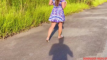 Preview 2 of Nayda Malkova - PELADA NA RUA E DESCONHECIDO ARROMBOU O CU NO PELO
