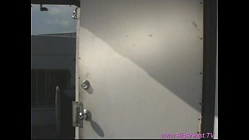 Preview 1 of Sakitnya Enak - Big breasts babe tittyfucked