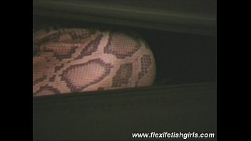 Preview 1 of Icreem Bair Sex - Flexi fetish girls spreading