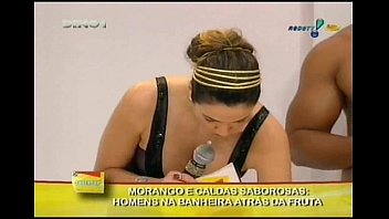 Preview 2 of Niked Lidies - Banheira da Moranguinho 02