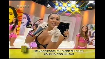 Preview 1 of Niked Lidies - Banheira da Moranguinho 02