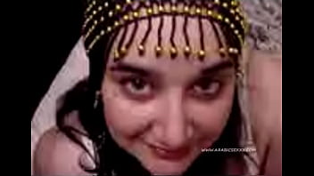 Preview 3 of 2 Girls 1 Boy Xxx - Egypt Slut