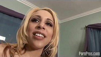 Preview 1 of Pornyyyyyyy Video Bengali Heroin - Hot Interracial Threesome!