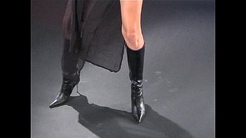 Preview 4 of Famale Cop - Solo In Black Boots