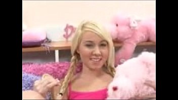 Preview 1 of Amateur Toying On Cam - alexa sye