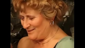 Preview 1 of Www3xxxdoksp - Hungarian granny
