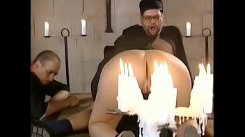 Preview 2 of Phone Video Nude - Eine Nonne Auf Abwegen 4