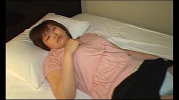 Preview 1 of Lynn Thomas Iceland - Pussy Spread