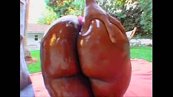 Preview 1 of Skinny Puffy Nipples Porn - Mo Wetta greezy