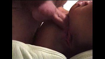 Preview 4 of Fappening Video - Beurette bais&eacute_e par son prof de musique