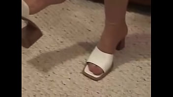Preview 1 of Pinay Granni On Camera - I love the taste of cum