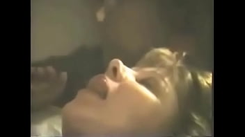 Preview 4 of Top Sex Of Sunyleon - Smart mom - 1986