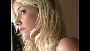 Preview 1 of Mom Pov Paulina - Lia&#039_s beautyful lingerie