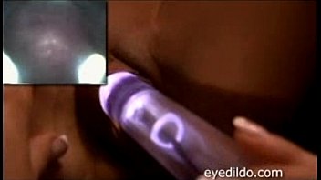 Preview 2 of Maman Gorsse Cul - Two girls playing with the eyeDildo