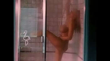 Preview 3 of Chinese Cute Milf - anna nicole smith