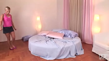 Preview 1 of Anak Japun - Hot Pussy Lickin,  Blondie Style!