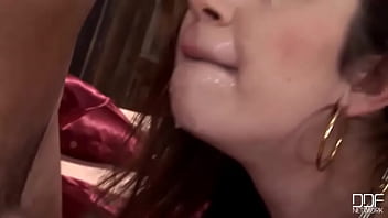 Preview 4 of Orgasam Fucking - Virginee Rides Two Cocks!