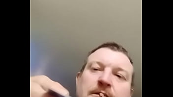 Preview 4 of Bob Shaking - Verification video