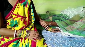 Preview 1 of Mom Sleep Son Fack - Newly married bahu saw her Sasur shaking dick,  then got fucked desi real Hindi audio