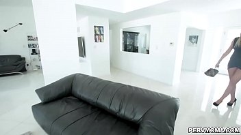 Preview 1 of Teen Sex Clips Pusi Konju - Makayla Cox getting her pussy stuffed on the couch by her hot stepson