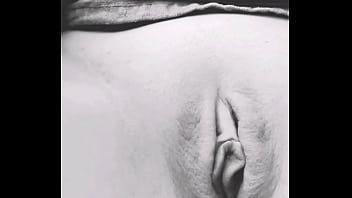 Preview 2 of Kolkata Mobile Naked Video - Wife rubbing her sweet pussy