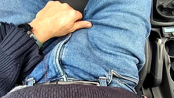 Preview 1 of Qute Kerala Fuq - Wetting driver seat