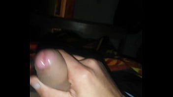 Preview 4 of Two Girls Get Get By Dad - Muy caliente el ni&ntilde_o se toca la verga