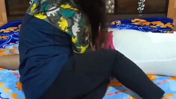 Preview 2 of Small Size Xnxx Vadios - Hot Indian Babe fucking pussy awesome