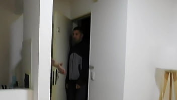 Preview 1 of In Collega - fui de la puta de mi primastra en la ciudad para que me de una increible chupada de pija