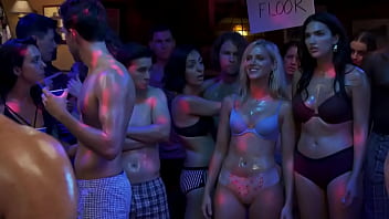 Preview 3 of Cosplay Dildo Machin - Elizabeth Posey Its Always Sunny S14E07