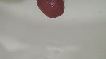Preview 2 of Oils Real - Punhetinha safada.