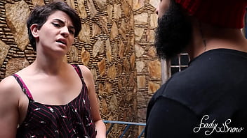 Preview 1 of Detroit Sekretxxx - Se voc&ecirc_ vai votar em comuna safado para prefeito,  tem que levar chifre mesmo,  com a esposa tendo o cu arrombado por BBC