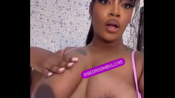 Preview 3 of Kim Cruz Com Hd - Suck on them?T-T Tuesday ??