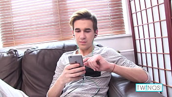Preview 1 of Biynlob - Handsome Blondie James Gets Dicked By His Thick Cock Roomie William!