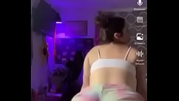 Preview 2 of Aroma Armpit - She love to twerk