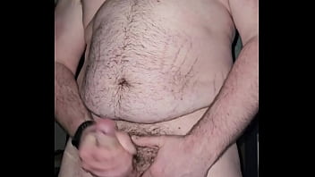 Preview 2 of Mom Mullf Tub - Chubby Man Cumming