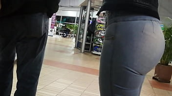 Preview 2 of Feb Network - Culaso en jeans parte 1