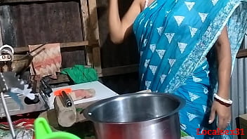 Preview 1 of Sridevi Chudai - Wife fuck long time with kitchen