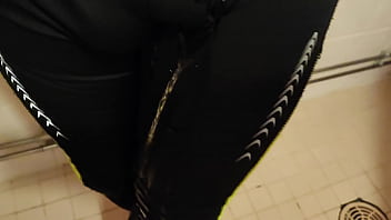 Preview 2 of Red Nighty Wearing Sex Vedio - Peeing myself1